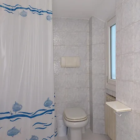 Apartment - Gorla Red Line *