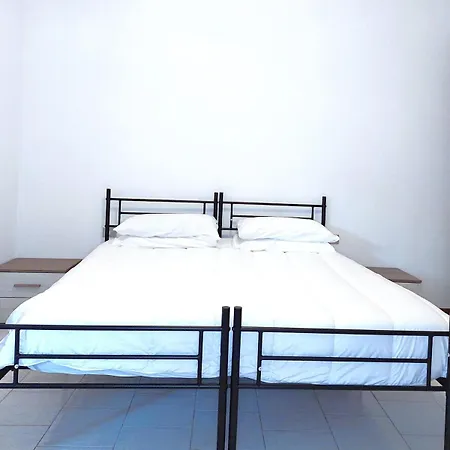 Apartment - Gorla Red Line