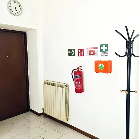- Gorla Red Line Daire