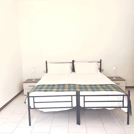 Apartment - Gorla Red Line *